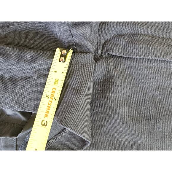 Aritzia Navy Women's Shorts - Picture 5 of 7